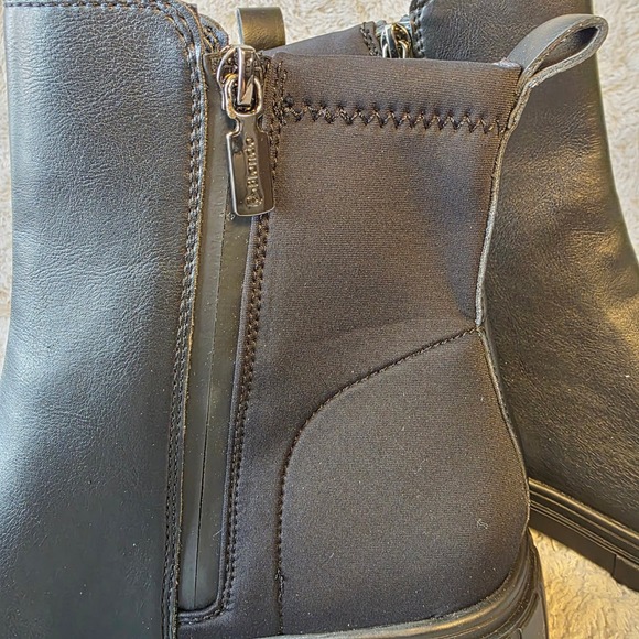 Blondo Prestly Waterproof Leather Ankle Boots Booties 10M Black Lug Sole NEW‎ - Picture 6 of 8